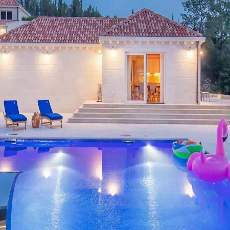 Doline Villa