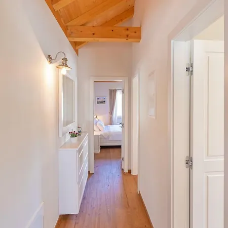 Doline Villa
